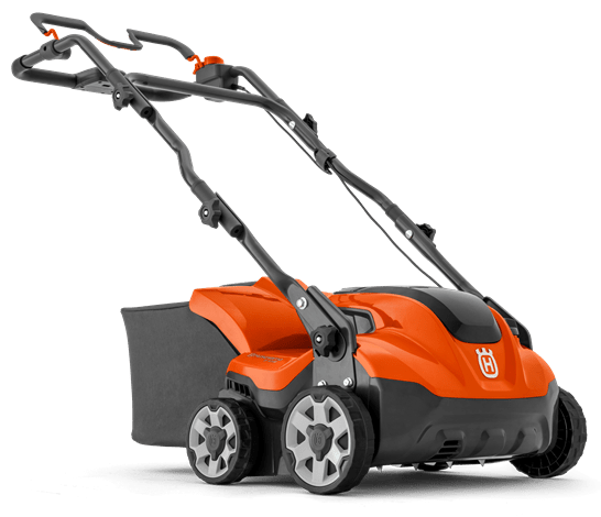 Husqvarna S138i Battery Scarifier with battery and charger